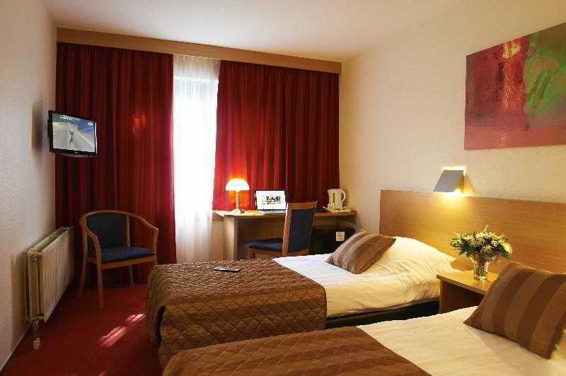 Bastion Hotel Roosendaal Eksteriør bilde